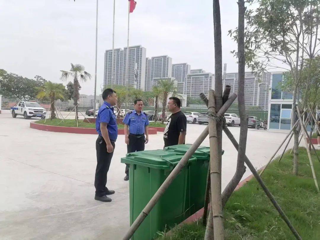 精準(zhǔn)對(duì)接工地保潔 主動(dòng)服務(wù)項(xiàng)目建設(shè)